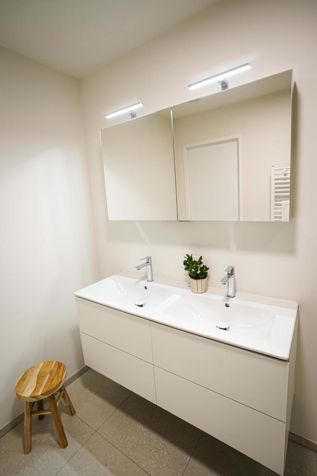 Huswell - Beautiful Apartment With Communal Pool And Gym Ostenda Zewnętrze zdjęcie