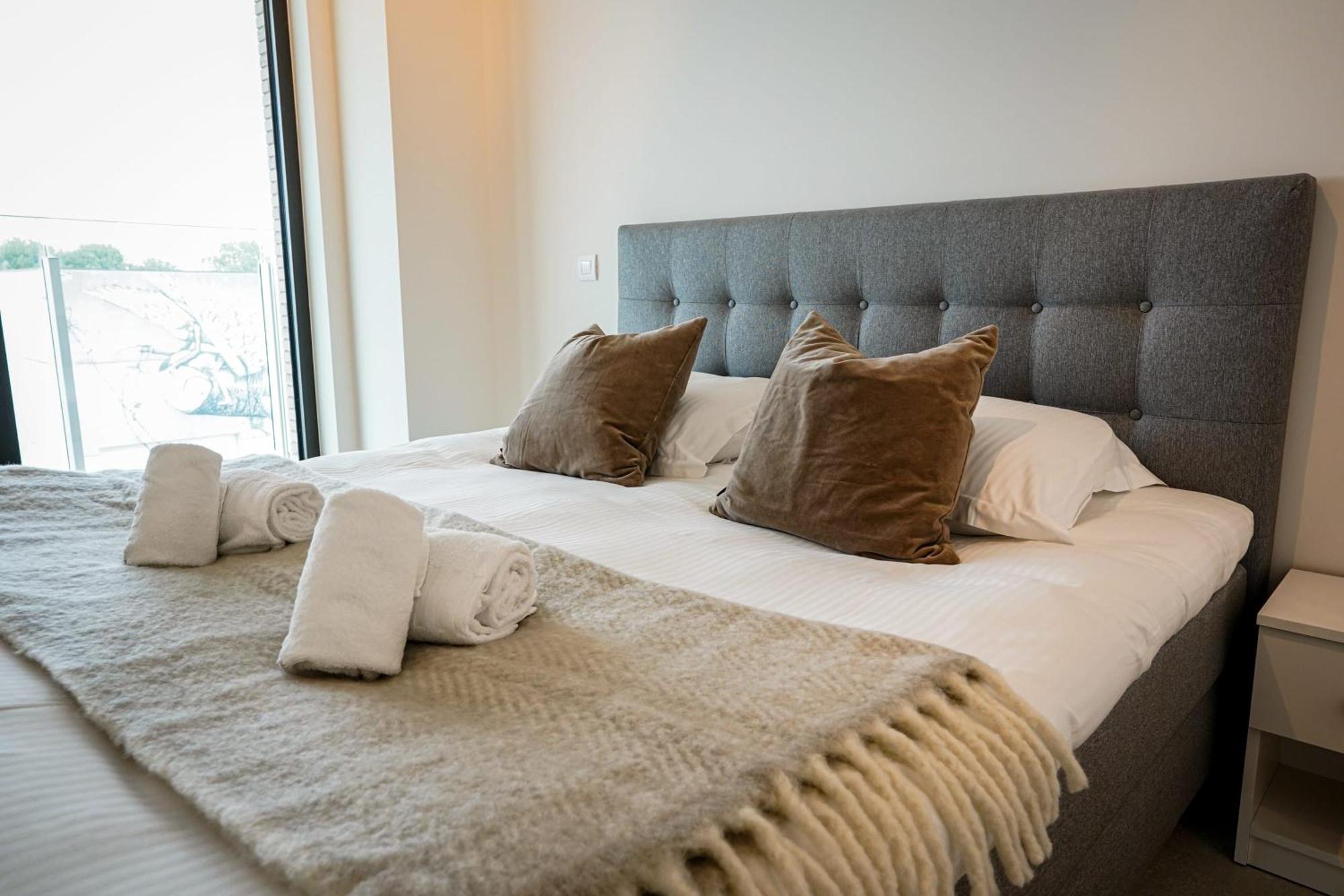Huswell - Beautiful Apartment With Communal Pool And Gym Ostenda Zewnętrze zdjęcie