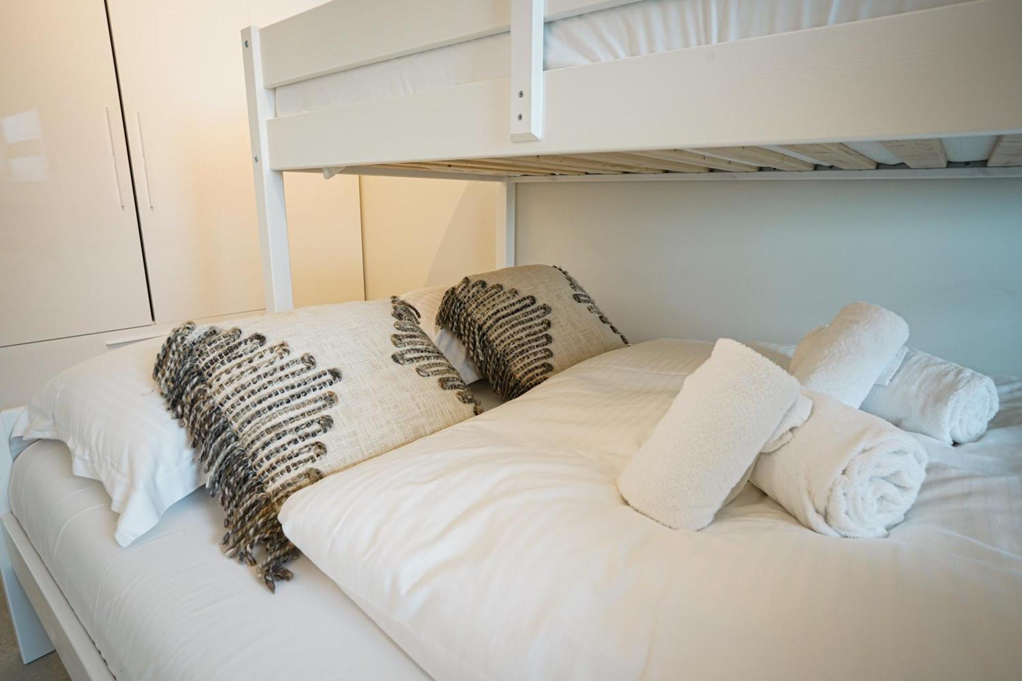 Huswell - Beautiful Apartment With Communal Pool And Gym Ostenda Zewnętrze zdjęcie